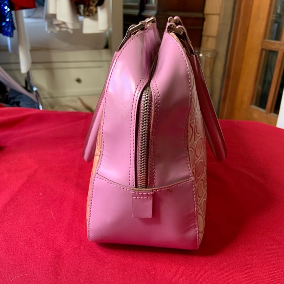 SALVATORE FERRAGAMO LAVENDER GANCINI SHOULDER BAG/PURSE - Picture 10 of 15